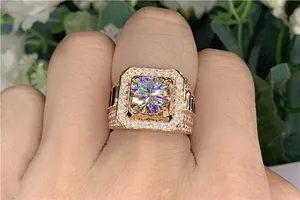 Bague solitaire en argent 925 avec diamant moissanite véritable taille ronde plaqué or pour fiançailles, mariage, anniversaire - Product Image 6