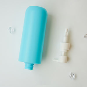 Emballage pour cosmétiques 500ml bouteilles en plastique vert Lotion pour le corps conditionneur shampooing pour nettoyant pour le visage marque OEM - Product Image 5