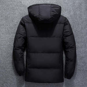 Chaqueta de Invierno Acolchada para Hombre, Transpirable, Ligera, Fabricación OEM y ODM, Chaqueta Acolchada Personalizada, Abrigo Cálido Aislado, Producción en Masa - Product Image 4