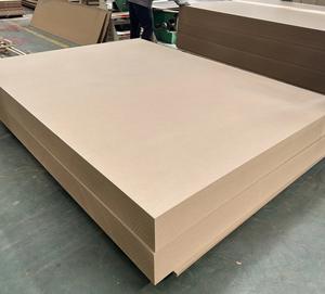 Panneau MDF de mélamine double face blanc Offre Spéciale 2.5mm-1220x2440mm pour la décoration 12mm-15mm 17mm 1220x2440mm Panneaux de fibres - Product Image 1