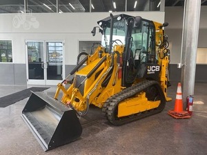Chargeuse compacte sur pneus JCB 1CXT 2026 avec capacité de 40 tonnes - Product Image 4