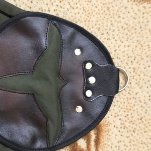 Venta caliente Top Fashion Nubuck Leather Falconry Bag Alta calidad por encargo para caza al aire libre Uso Diseño profesional - Product Image 5