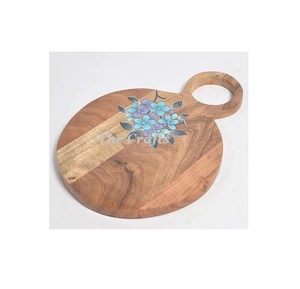 เขียงหั่นชีสทรงกลมทำจากไม้สีน้ำตาล - Product Image 4