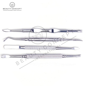 Instrument professionnel de soin des cuticules, pousse-cuticules et nettoyeur à double embout pour une préparation de manucure raffinée et l'entretien des cuticules - Product Image 2