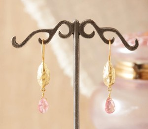 Pendiente de piedras preciosas en forma de lágrima delicada, cuarzo cereza natural con pendiente colgante de cardamomo, pendiente de declaración de desgaste de fiesta chapado en oro de 18 quilates - Product Image 2