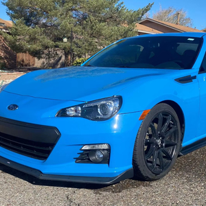 Subaru BRZ Serie 2016 en buen estado, poco usado, color HyperBlue. - Product Image 1
