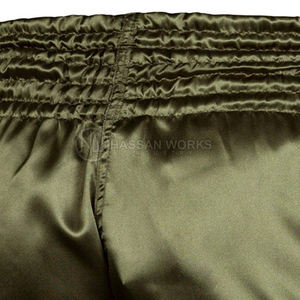 Nouveauté - Shorts de boxe thaïlandaise pour hommes - 100% polyester respirant, séchage rapide, haute qualité, service OEM, taille et impression personnalisables - Product Image 6