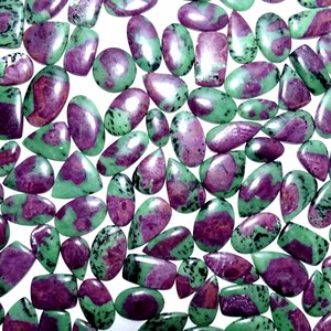 ทับทิมธรรมชาติ100% ใน zoisite Cabochon อัญมณีหลวมรูปร่างผสมขนาดหินควอตซ์สำหรับทำเครื่องประดับ - Product Image 6