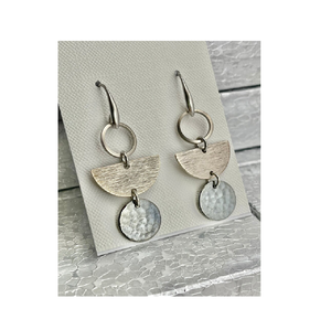 Últimos modelos 2025 Exclusivos al por mayor Joyería Copper Village Moda internacional con diseño de punto por hilo Pendientes indios resistentes a la decoloración - Product Image 1