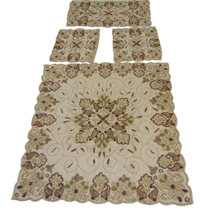 Couvertures de table de salle à manger florales scintillantes perlées brodées à la main Nappes décoratives élégantes pour les occasions spéciales - Product Image 1