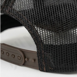 หมวกฮิปฮอปปีกแบนปรับได้ หมวกเบสบอลปักโลโก้ตามสั่ง สีสันสดใส แฟชั่น หมวกแก๊ปแบบ Snapback - Product Image 6