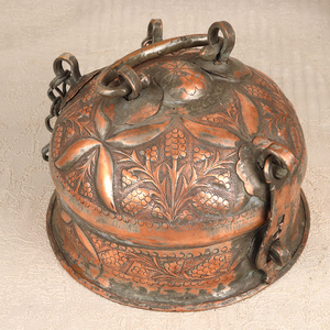 Pandaan indio tradicional de cobre tallado con mango de bloqueo hecho de latón de alta calidad a precio mayorista de India - Product Image 5