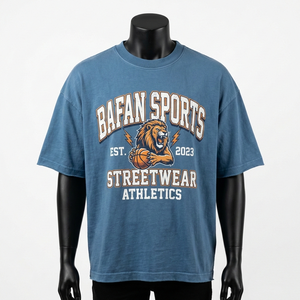 Camiseta premium oversize para hombre, 200 GSM, algodón peinado suave, jersey vintage azul crema, logotipo deportivo serigrafiado - Product Image 4