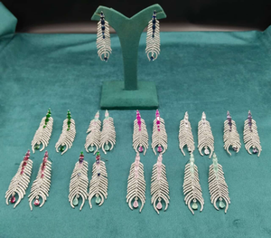 Exclusivo diseñador moderno latón joyería conjunto diamantes americanos flor patrón pendientes collar cobre principales fiestas especiales - Product Image 1