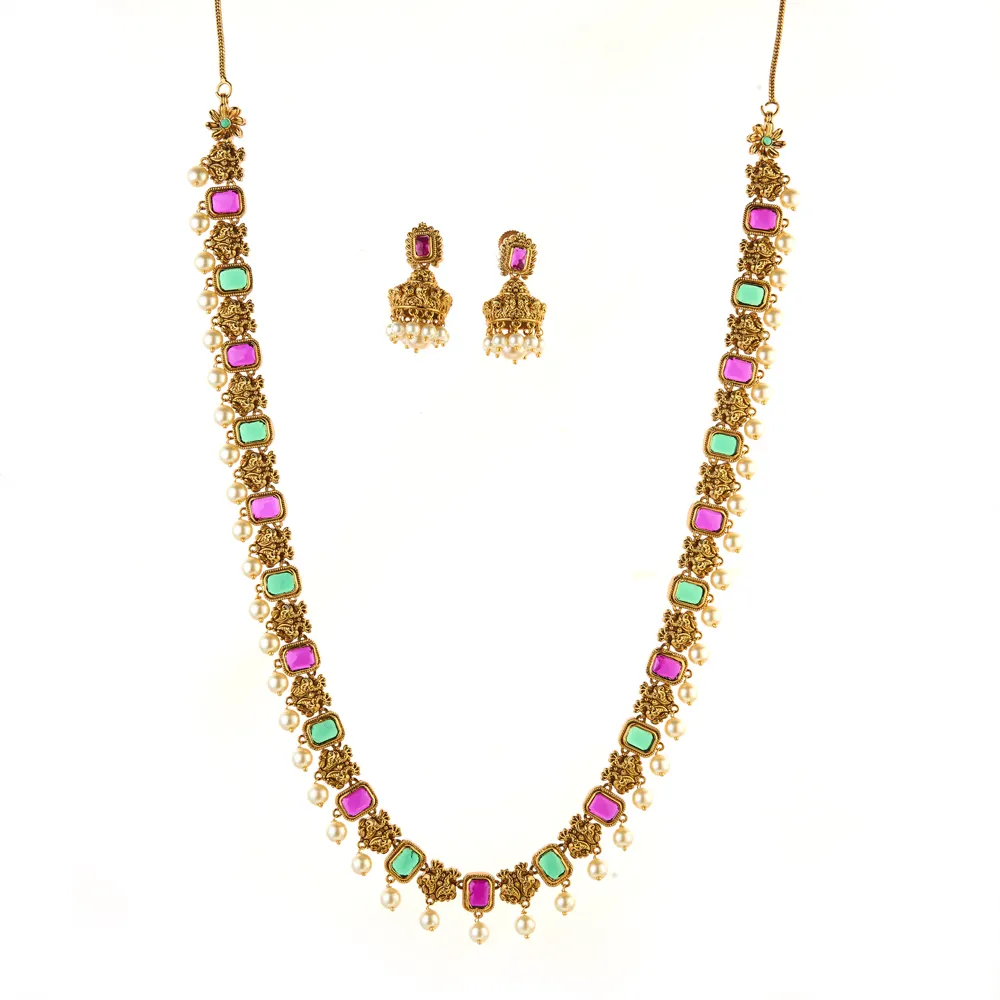 Collana girocollo indiana in oro antico con set Tikka Eshani - Italia