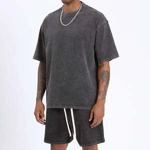 Ensembles de t-shirts et shorts délavés à l'acide très vendus sur mesure ensemble de t-shirts surdimensionnés pour hommes ensemble de shorts de jogging - Product Image 3