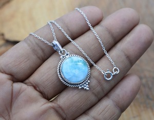 Colgante clásico de plata sólida 925, joyería para mujer, Plata de Ley 925, piedra preciosa Larimar, estilo bohemio, colgante hecho a mano, regalo para mamá - Product Image 5