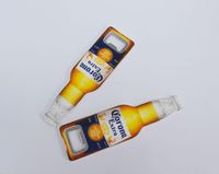 Figurine de bouteille de bière en plastique personnalisée ouvre-bouteille avec aimant