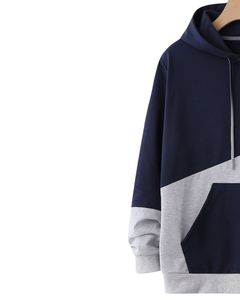 Sudadera con Capucha Unisex en Bloques de Color Azul Marino y Gris Claro, Sudadera Informal de Forro Polar, Sudadera con Capucha Cálida de Invierno con Bolsillo Tipo Canguro - Product Image 3
