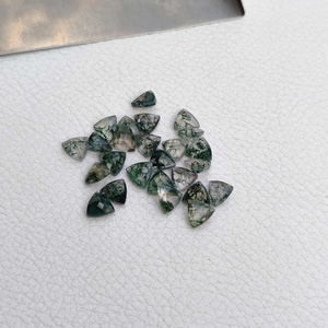 Ágata de musgo Natural de 4mm facetado trillón corte AAA calidad verde piedra preciosa suelta última joyería del fabricante en línea India - Product Image 4