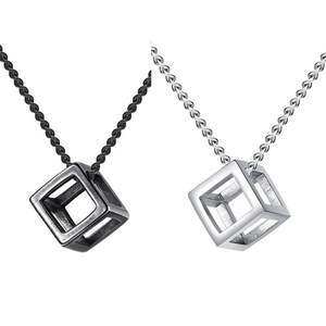 Collier à pendentif géométrique en acier inoxydable pour hommes Hip Hop Personnalité Accessoires de mode haut de gamme pour les couples Cadeaux - Product Image 6