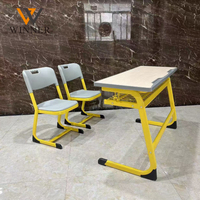 Chaises et tables d'école modernes pour adultes avec design en plastique réglable pour le mobilier du lycée Ensemble de bureaux pour étudiants