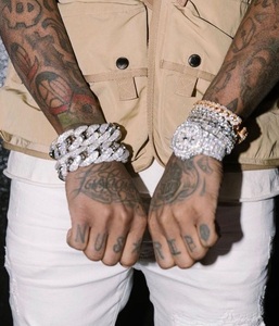 Luxury Quartz Watch Gold Moissanite Watch Waterproof 41mm Men's And 36mm Women Diamond Iced Out Watches Bulk Order <strong>Supplier</strong> - Product Image 4