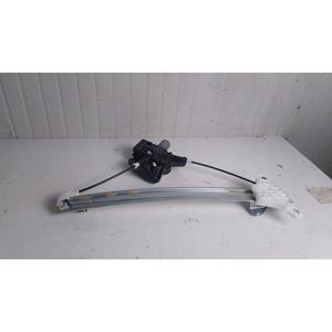 Mécanisme de lève-vitre avant gauche pour Toyota Yaris Cross (20>) 85720-0D550 M15A-FXE - Product Image 5