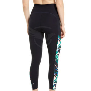 Dernier modèle de legging pour femmes Vêtements de sport Legging pour femmes Taille moyenne Leggings pour femmes Fabriqué au Pakistan - Product Image 3