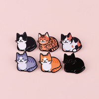 Broches en émail colorées en forme de chats pour sacs à dos, jolies broches pour femmes, accessoires de bijoux animaux, cadeau pour amis