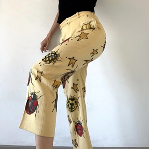 Pantalones de lana acampanados para mujer con bolsillos, cintura media, cierre con cordón, estampado a cuadros, anti-bolitas, ajuste holgado, cómodos y elásticos. - Product Image 1