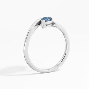 Bague en or 14K ou 18K plaquée rhodium avec diamant de laboratoire de forme marquise bleu indigo de 0,73 carat et diamant rond blanc, bijou unique et raffiné pour femmes - Product Image 4