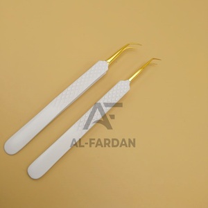 Vente en gros de pinces à cils en acier inoxydable avec logo personnalisé Poignée en diamant avec isolation droite incurvée Pointe pointue en or - Product Image 3