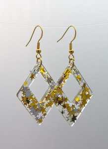 ต่างหูเรซินทำมือคุณภาพสูงที่มีสีดินอินทรีย์ทำให้ดูเป็นแรงบันดาลใจจากธรรมชาติ - Product Image 2