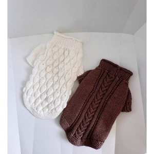 Suéteres de Invierno Clásicos para Perros y Gatos, Tejidos a Mano con Rayas, Transpirables, Cómodos, Cuello Medio-Alto, Hipoalergénicos y Duraderos - Product Image 4