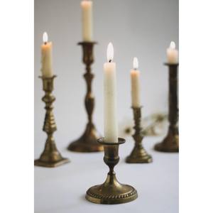 Bougeoir en laiton vintage avec vernis élégant fait pour les cérémonies indiennes espaces pooja et tables formelles article tendance - Product Image 4