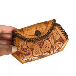 กระเป๋าใส่เหรียญสไตล์ตะวันตกของผู้หญิงกระเป๋าคลัทช์หนังขนสัตว์สีน้ำตาลกระเป๋าสตางค์ที่ไม่ซ้ำใครพร้อมซิปปิด - Product Image 3