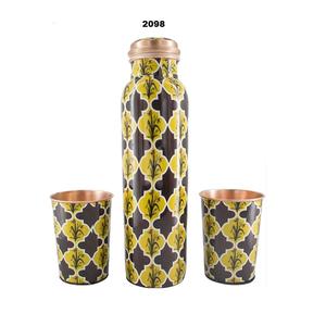 Bouteille d'eau en cuivre antique avec bouteille d'eau imprimée en relief avec 2 gobelets pour plus de bienfaits pour la santé - Product Image 1