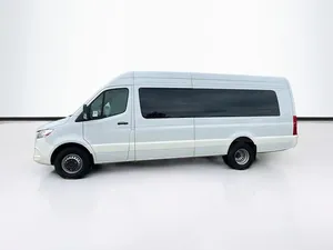 Mercedes-Benz Sprinter 3500 à toit surélevé d'occasion 2024 - Prêt à être expédié - Product Image 6