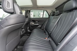 Mercedes-Benz E450 4Matic 2024, Tracción en las Cuatro Ruedas, Sistema de Propulsión Híbrido Turboalimentado, Color Gris Alpino de Fábrica - Product Image 6