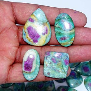 Cabujones de piedras preciosas sueltas de cuarzo fucsita rubí Natural de alta calidad AAA + tamaño de forma mixta para la fabricación de joyas - Product Image 6