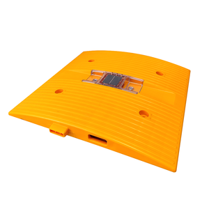 ทางลาดสายเคเบิล PVC ขนาด 3.5 เมตร พร้อมไฟกระพริบและฝาครอบ - Product Image 3