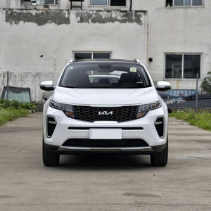 SUV compact 2023 d'occasion, moteur 2.0T Turbo/Aspiré, boîte automatique, sièges en cuir, essence, traction avant - Product Image 4