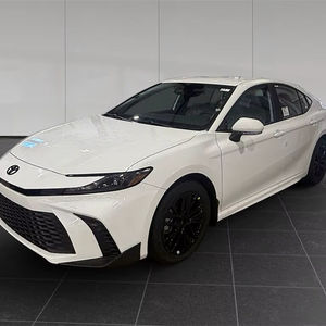 รถยนต์โตโยต้า แคมรี่ ซีดาน ปี 2024 พวงมาลัยซ้าย ภายในสีเข้ม เบาะผ้า เกียร์อัตโนมัติ ไมล์น้อย ขาย - Product Image 1
