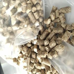 Briquettes de bois pour chauffage avec 56 % de cendres et 45 J de calories - Product Image 2