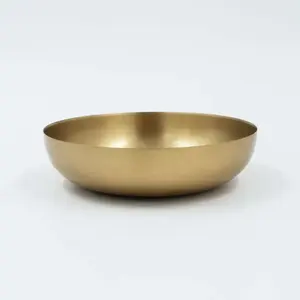 Bol en métal traditionnel indien, plat de service conçu pour les fêtes à domicile, bol pour l'hôtellerie, expérience culinaire des clients, bol en gros - Product Image 1