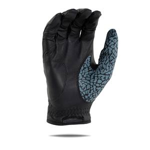 Guantes de Golf Blancos y Negros, Sensación Clásica, Empaque Personalizado Aceptable, Personalizables para Hombre y Unisex - Product Image 4