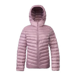 Veste matelassée imperméable respirante personnalisée de haute qualité pour femmes, manches longues, nouvelle arrivée, vente en gros directe d'usine, tricotée - Product Image 4