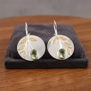 Boucles d'oreilles en argent sterling 925 avec améthyste verte naturelle, classiques et élégantes, plaquées argent, pour un anniversaire de mariage. - Product Image 4