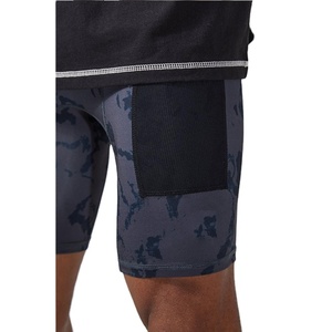 Shorts de sport pour hommes personnalisés, respirants, coupe ajustée, design par sublimation, matière extensible, pour l'entraînement estival - Product Image 6